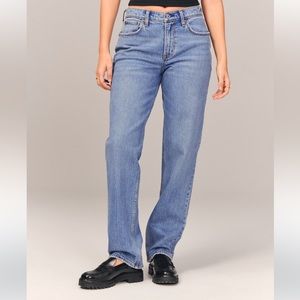 Abercrombie CURVE LOVE STRAIGHT jean- 29, 8 regular